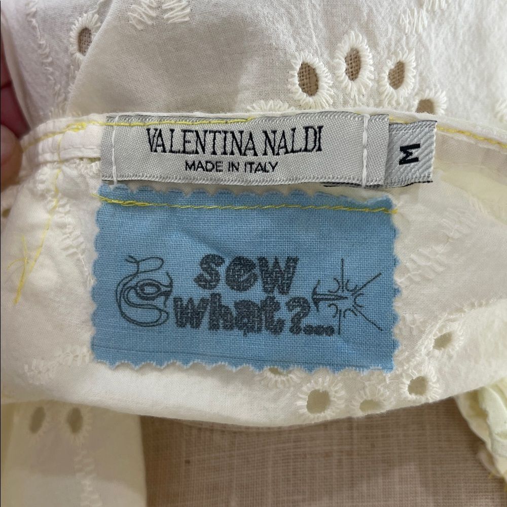 Pale yellow Upcycled shabby chic eyelet Boho Prairie dress with 3 tiers, size M - Picture 2 of 7